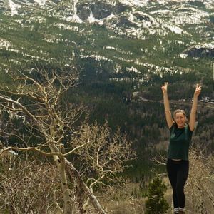 Meet your Posher, Julia